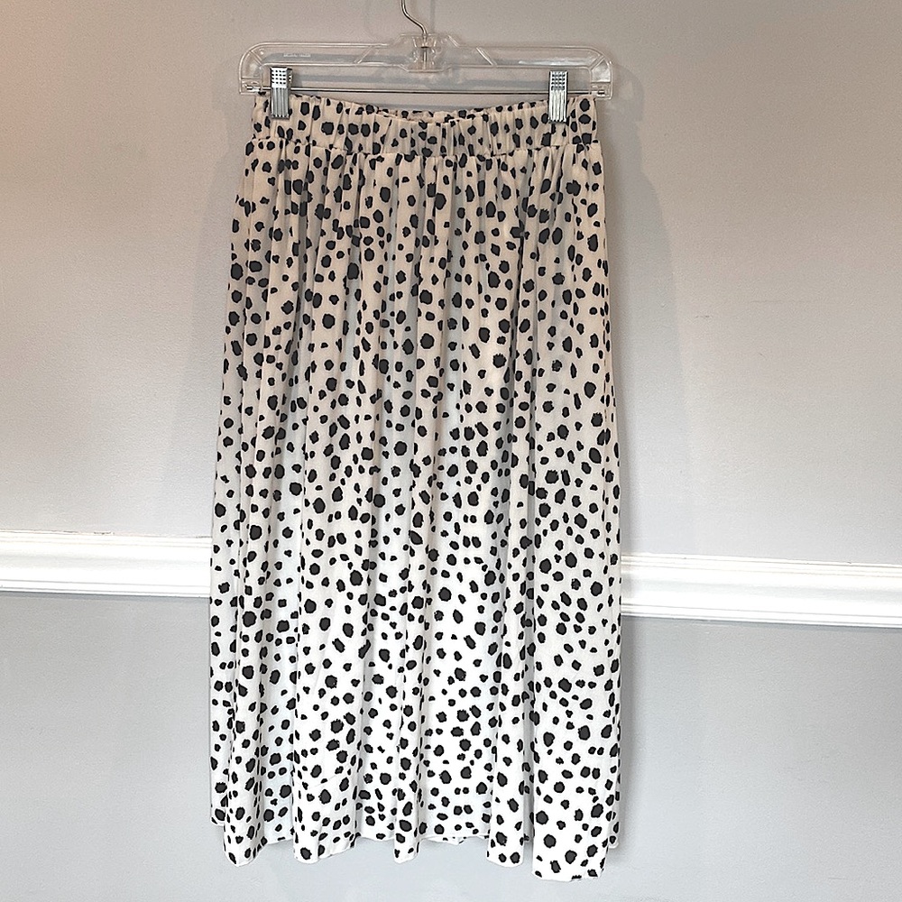 SHEIN size medium Dalmatian print midi skirt